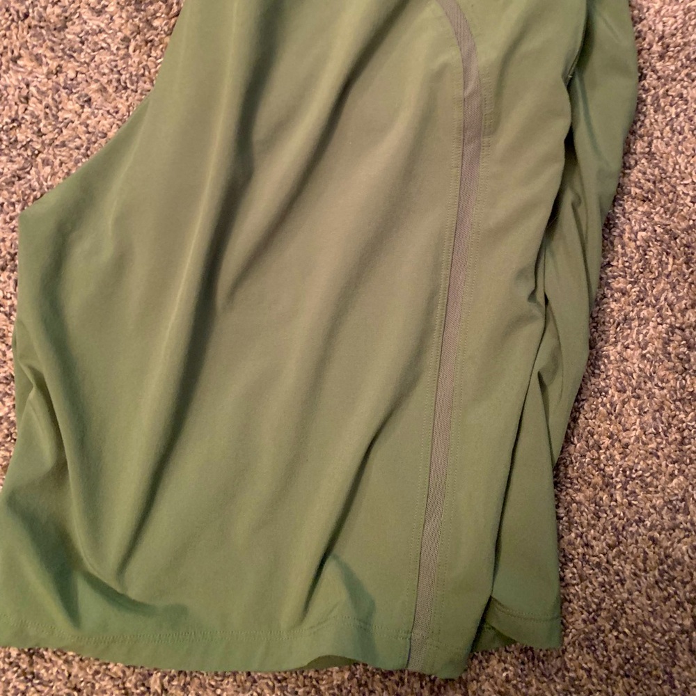 Lululemon Pace Breaker Lined Cedar Green shorts. - Picture 6 of 6